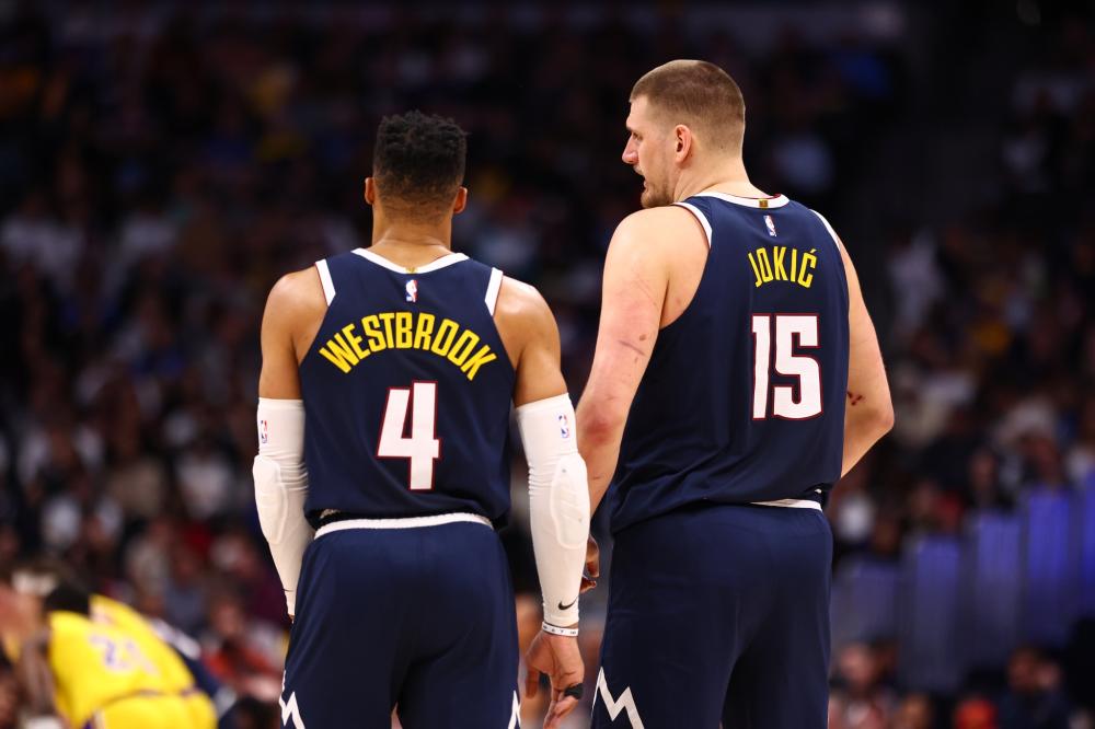 而是对逝者 而是对逝者